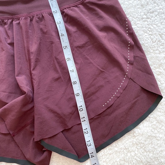 🔥 PRICE FIRM Lululemon | Find Your Pace Short 3" *Lined - Picture 15 of 16